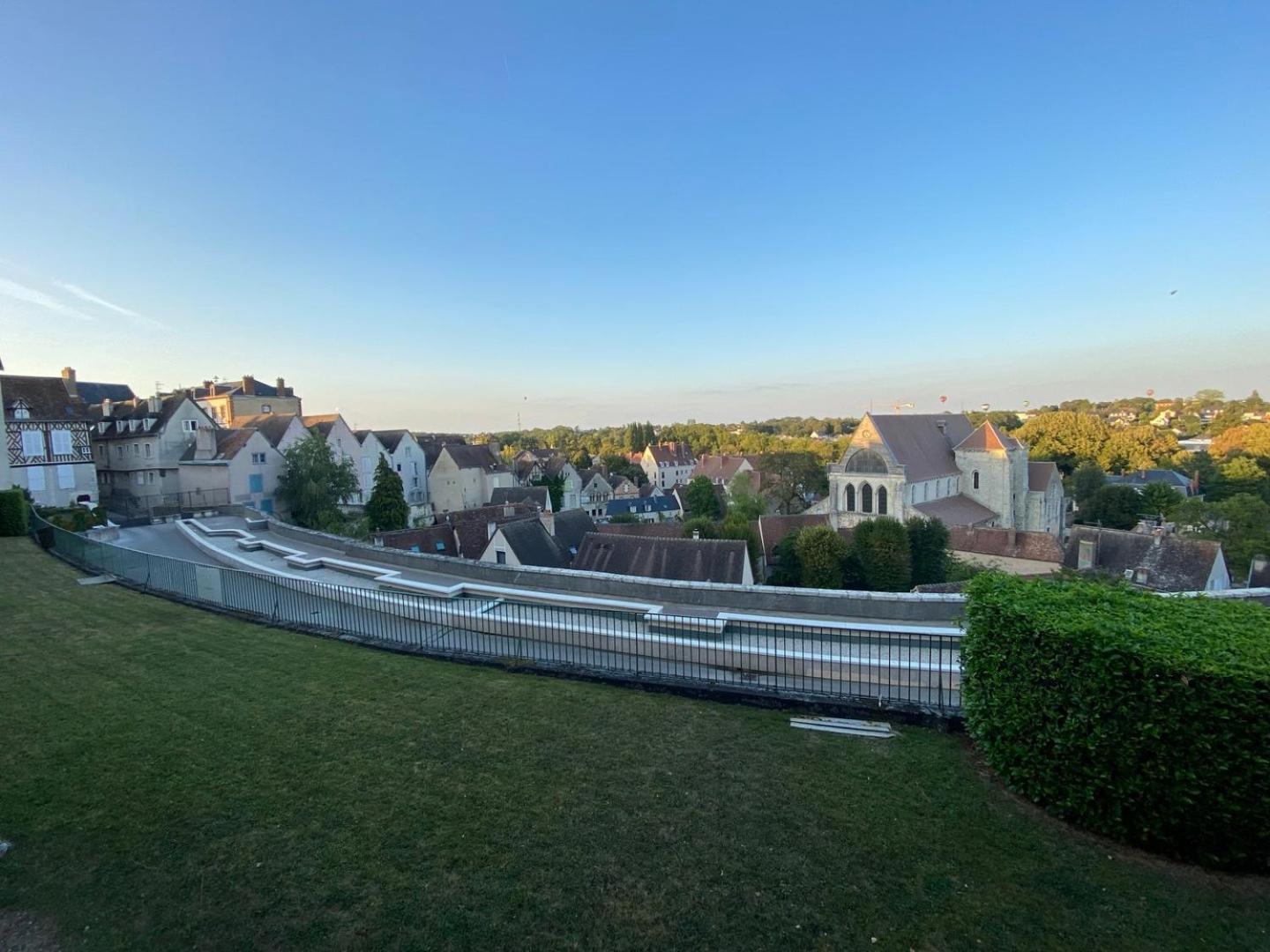 Le Jardinet De La Cathedrale Leilighet Chartres Eksteriør bilde